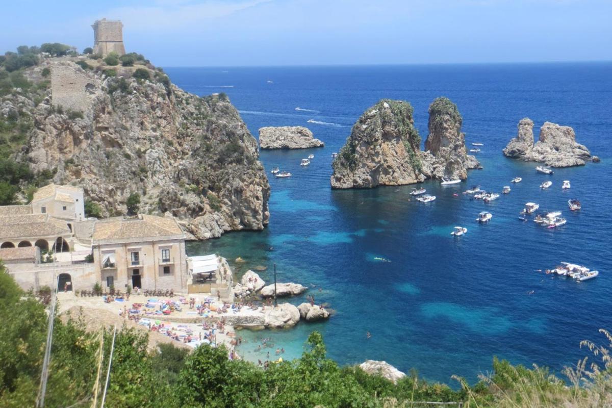 Case Vacanze Nonna Nick Кастелламмаре-дель-Голфо Экстерьер фото