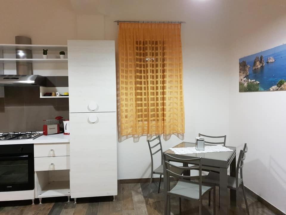 Case Vacanze Nonna Nick Кастелламмаре-дель-Голфо Экстерьер фото